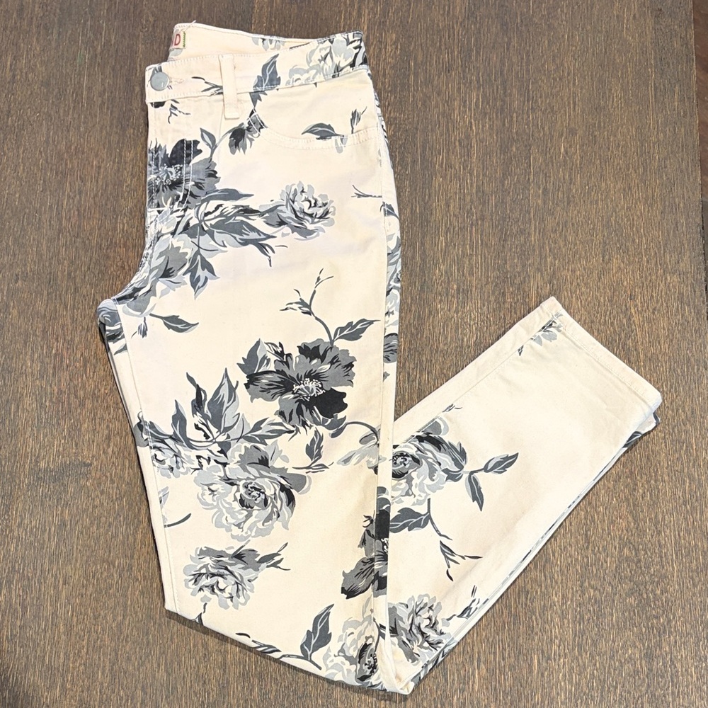 J Brand Women's Capri “Empress” Floral  Jeans - Size 28